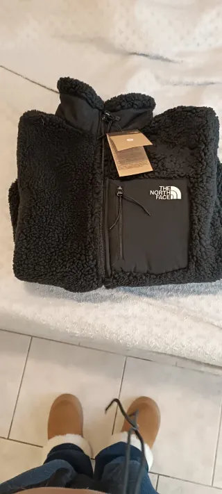 Felpa The North Face L Nera Nuova