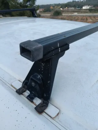 Baca Peugeot Partner