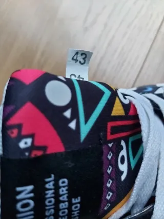 Zapatillas skater talla 43 sin estrenar