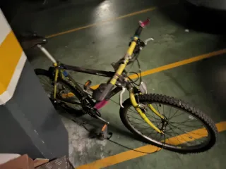 Bicicleta Montaña Amarilla