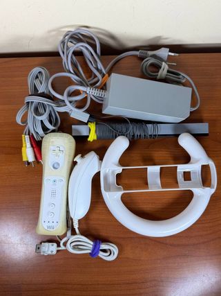 Console Nintendo Wii Bianca Completa con 1 Gioco