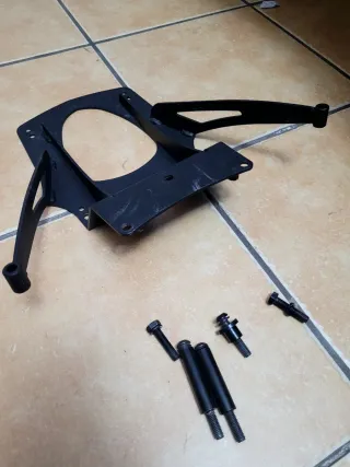 Soporte Baúl Yamaha TMAX