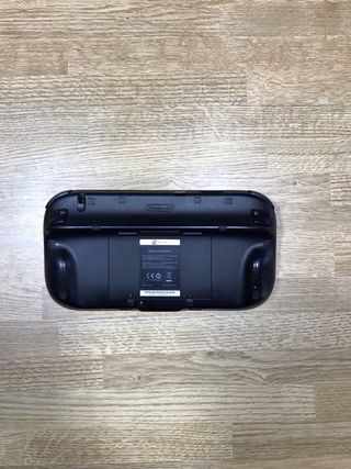 Nintendo Wii U Mario & Luigi Premium Pack