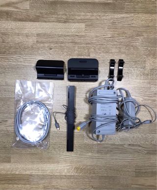 Nintendo Wii U Mario & Luigi Premium Pack