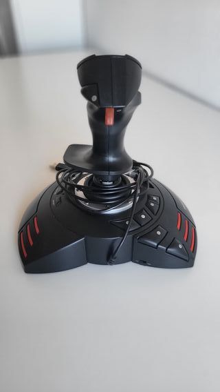 Joystick Thrustmaster T.Flight Stick X