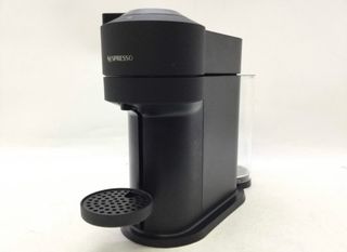 Cafetera Nespresso Vertuo Next con 30 cápsulas