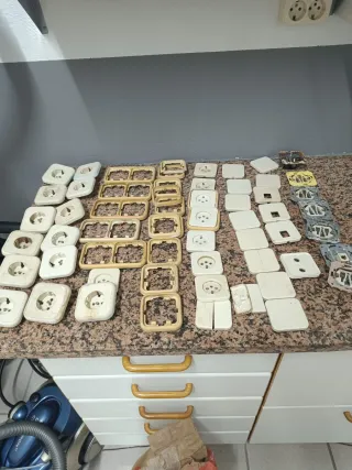 Lote Marcos y Llaves Simon 75 Blanco