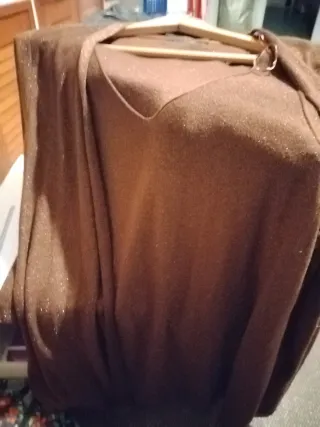 Conjunto chaqueta y camiseta marrón