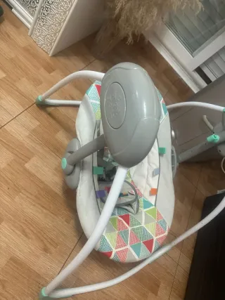 Hamaca para bebé con estampado geométrico