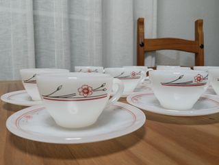 Lote 11 tazas y 11 platos cristal opalino, vintage
