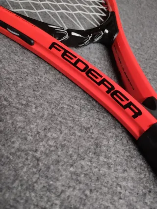 Raqueta Tenis Wilson Federer Roja Talla L3