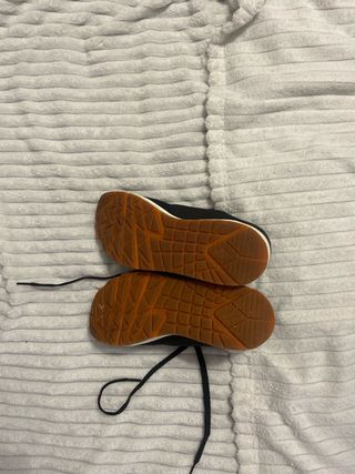 Skechers Negras Talla 39 Sin Estrenar