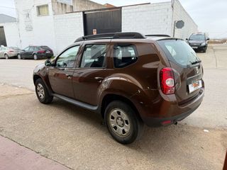 Dacia Duster 2011