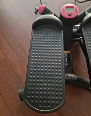 Stepper DOMYOS con bandas elásticas