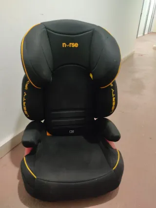 Silla de coche Nurse negra y naranja