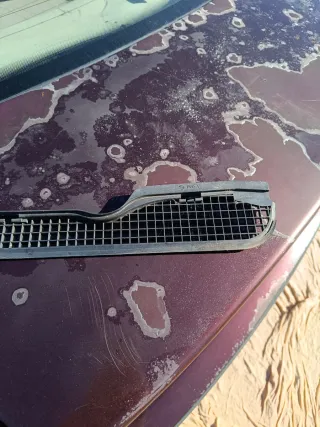 Plástico compartimento motor BMW E36