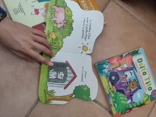 El osito Tito El pollo Pepe La escuela