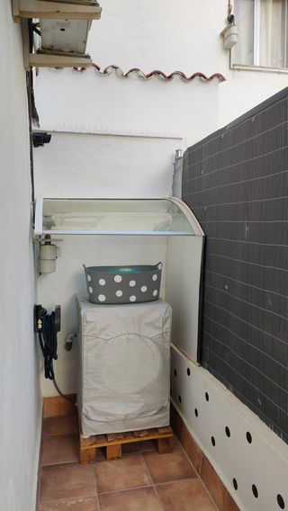 Marquesina/tejadillo ext. policarbonato y aluminio