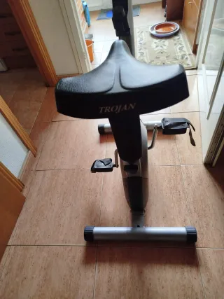 Bicicleta Estática Trojan