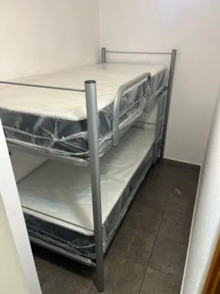 Letto a castello con 2 materassi