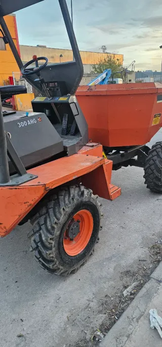 Dumper AUSA 3000 kg giratorio