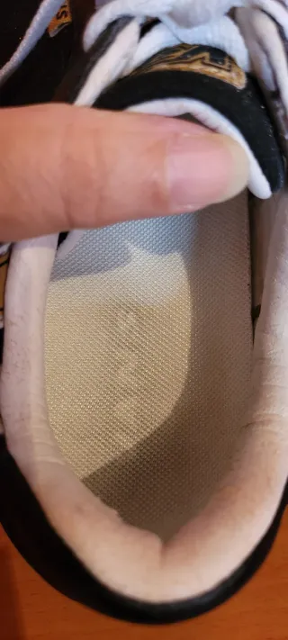 Zapatillas Vans Hombre Negro y Dorado