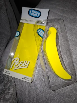 Revolution x Nana Nana Peely esponja