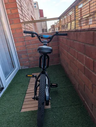 Bicicleta Specialized Hotrock 16 Contrapedal