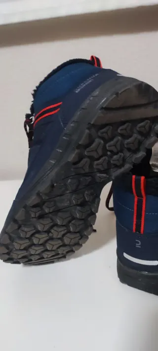 Botas de nieve impermeables (como nuevas)