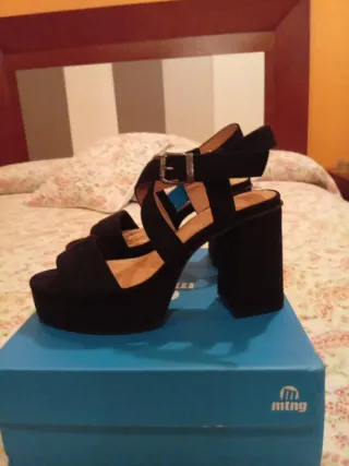 Zapatos tipo Sandalias Mustang Plataforma Cruzadas