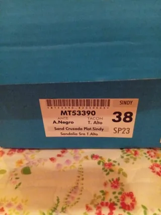 Zapatos tipo Sandalias Mustang Plataforma Cruzadas