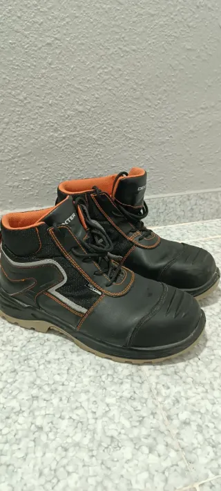 Botas de trabajo DEXTER negras y naranjas