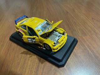 BMW M3 GTR 1993 Burago Amarillo