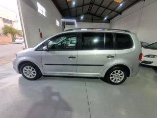 Volkswagen Touran 2012