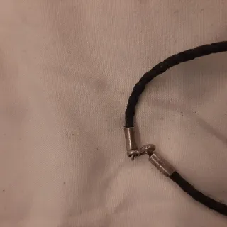 Collar con colgantes cruz y esfera plata