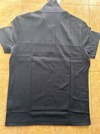 Polo Lacoste Azul Marino Talla M es original