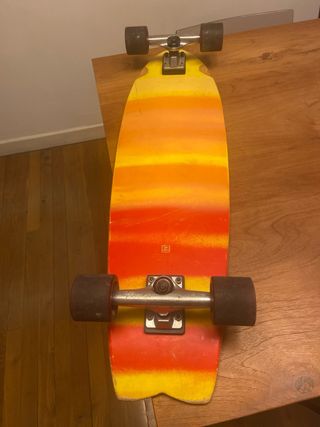 Skate Globe con diseño degradado