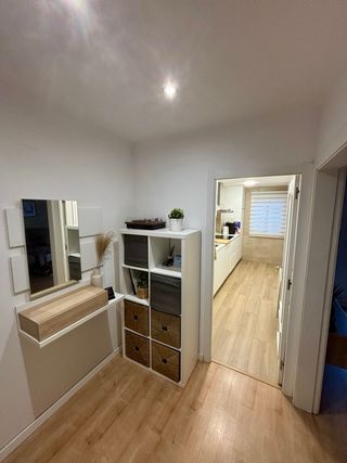 se alquila habitación gastos incluidos