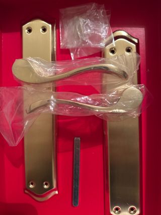 Manillas Micel completamente nuevas para puerta
