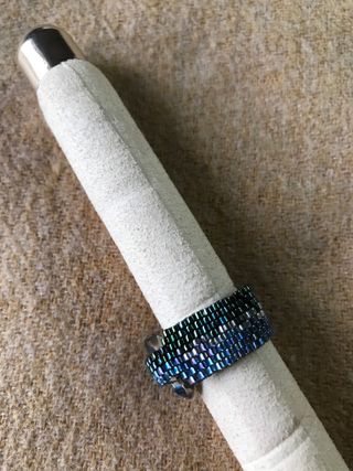Anillo Miyuki y Swarovski Azul