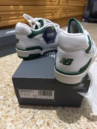 Zapatillas New Balance 550 Blancas y Verdes