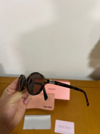 Gafas de sol Miu Miu Tortoise