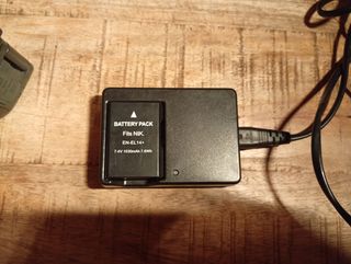 Cámara Nikon D5200 + Objetivo 18-55mm