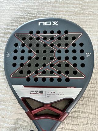 Pala Padel NOX AT 10 12K 2025 Agustín Tapia