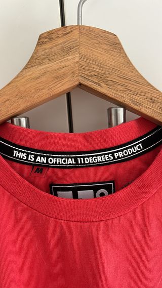 Camiseta 11 Degrees Roja Talla M