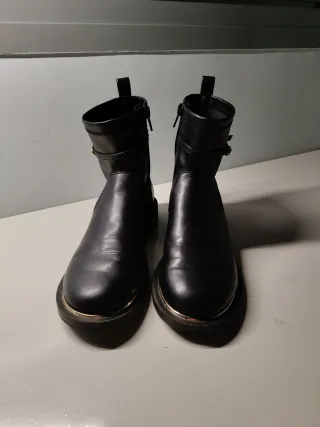 Botas Zara Niña Talla 35 Negras