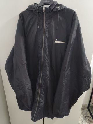 Chaqueta Nike Negra con Capucha