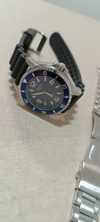 Reloj Casio MTD-1053