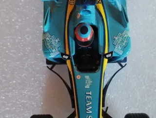 Scalextric Renault F1 R24
