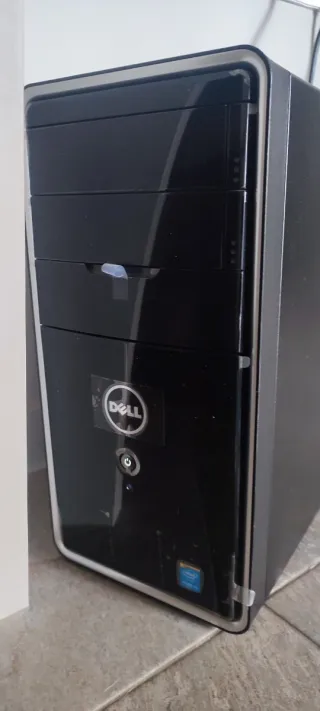 Ordenador de mesa Dell Negro